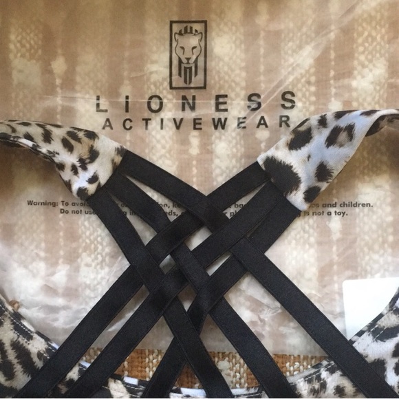 Lioness Activewear Leopard Sports Bra New NIP - Picture 10 of 16
